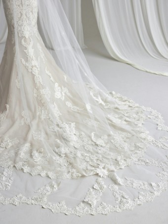 Maggie Sottero Fiona #19 thumbnail