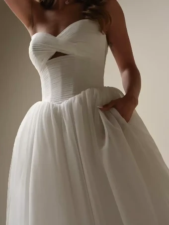Maggie Sottero EVAN #2 Ivory/Ivory (gown with Natural Illusion) thumbnail