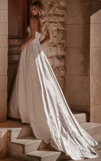 Martina Liana 2062 #5 Ivory thumbnail
